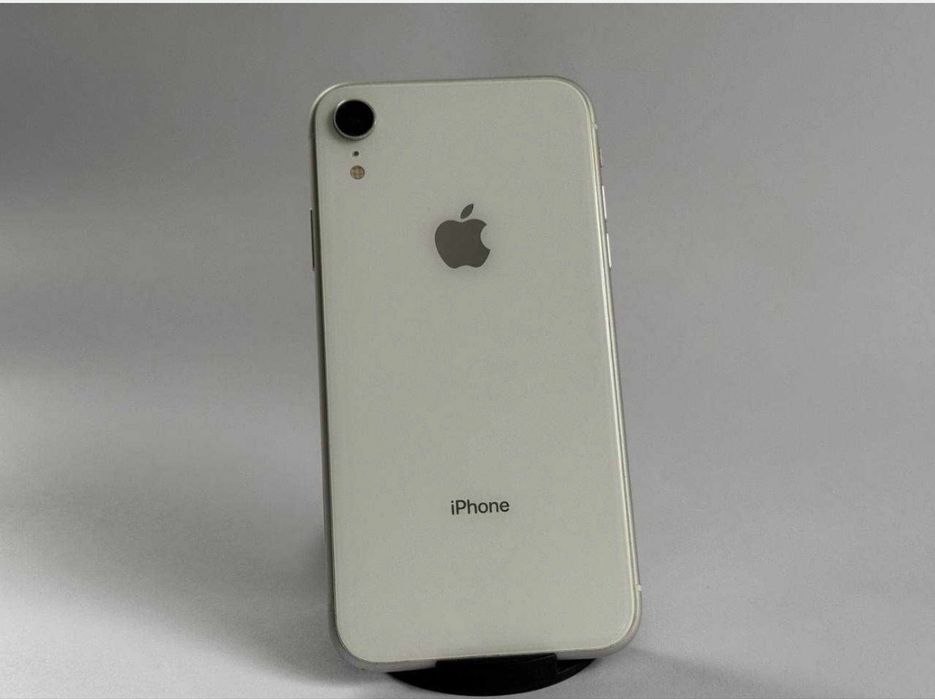 iPhone Xr в хорошому стані