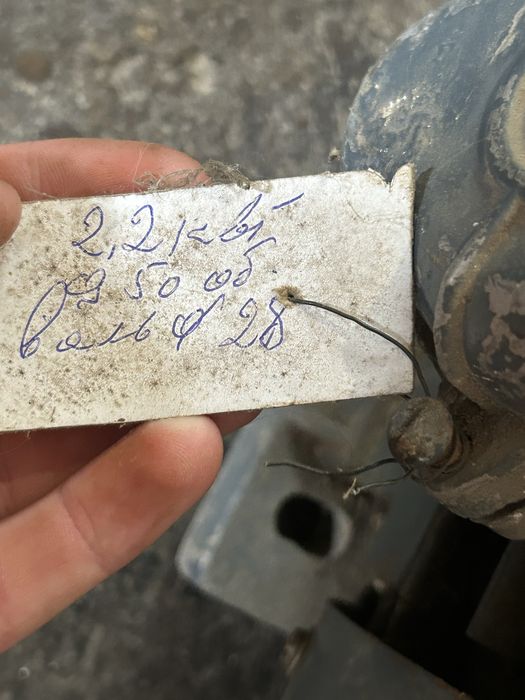 продам електродвигуни в робочому стані