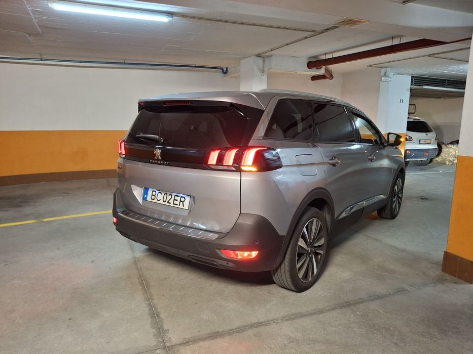 Peugeot 5008 allure 2019 7 Lugares