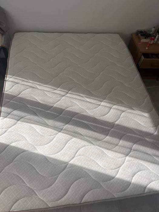 Used new mattress, used for 2 months, dimensions: 1.82 m length × 1.35 m width