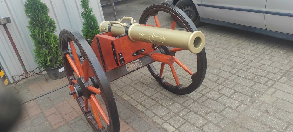Armata replika dekoracyjna