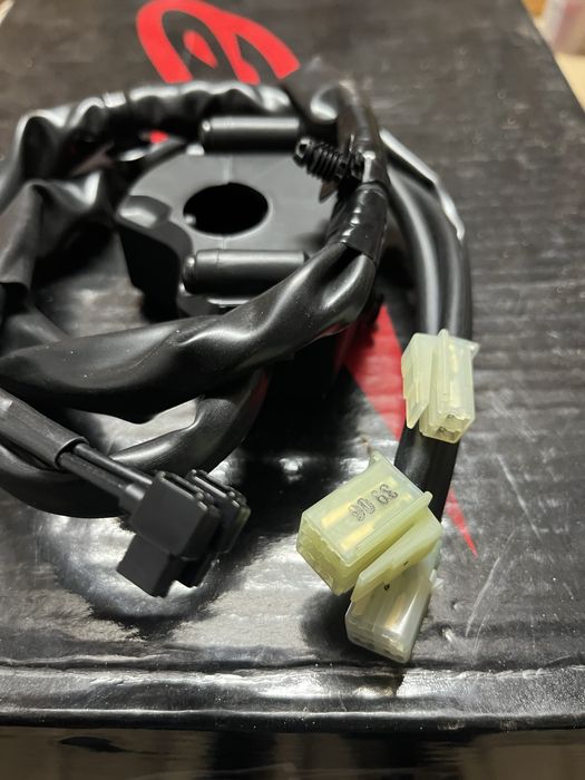 Comutador yamaha tenere 700