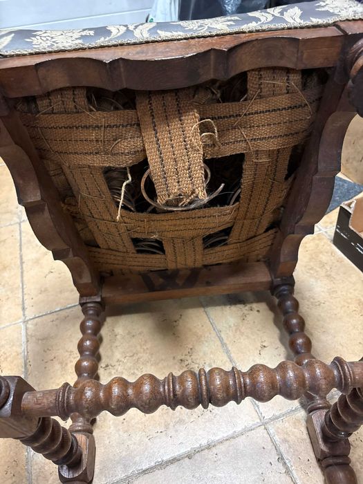 Now Cena Krzesło antyczne