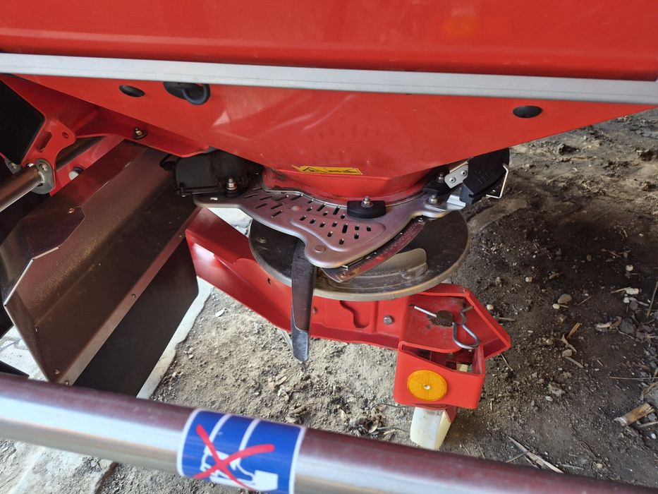 Rauch kuhn axis 40.2 H EMC isobus Jak 30.2 50.2
