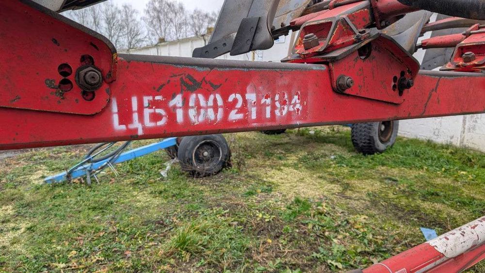 Плуг оборотний Gregoire Besson SPB9 7+1+1