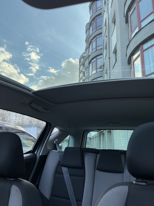 Продається гарний атомобіль, компактний та зручний))