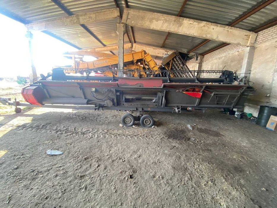 Продам зернозбиральний комбайн Massey Ferguson 7278