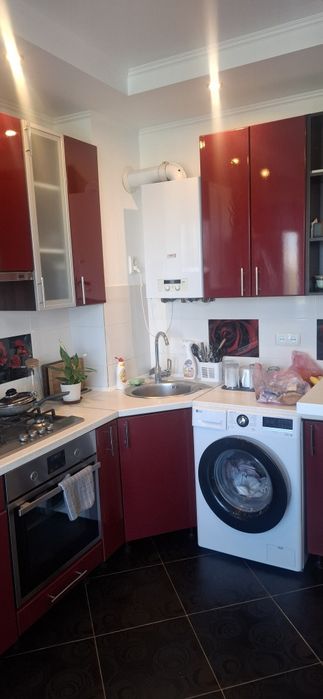 Продам кухню  в хорошому стані