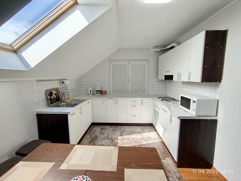 Оренда частини будинку 78м².