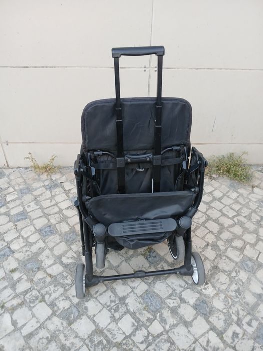 Carrinho Troley da Chicco, dos 9 meses até aos 4 anos
Cadeira rebatíve