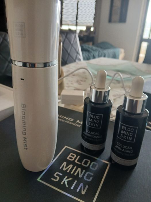 Bloming Skin maquinas de rosto anti idade.e corpo com prrodutos de bel