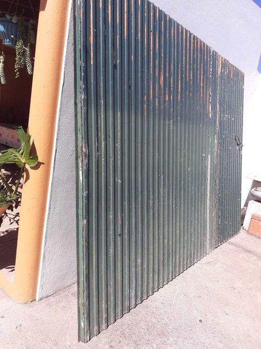 Portão de garagem de correr