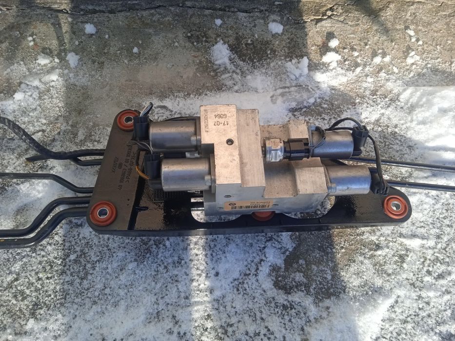 Клапанный блок 6782737 BMW X5 X6 E70 E71 17-07-6064H