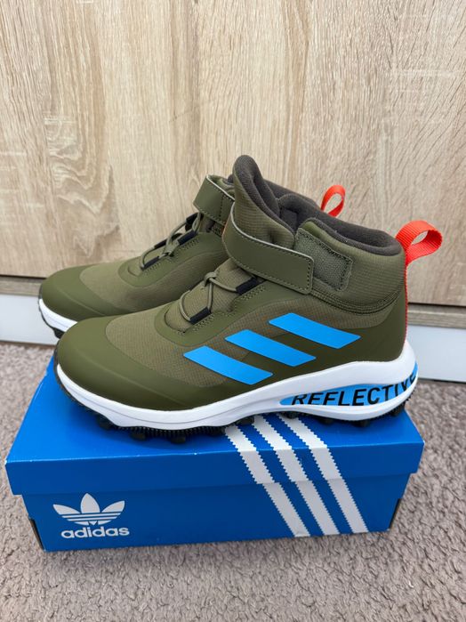 Кросівки Adidas 38 р