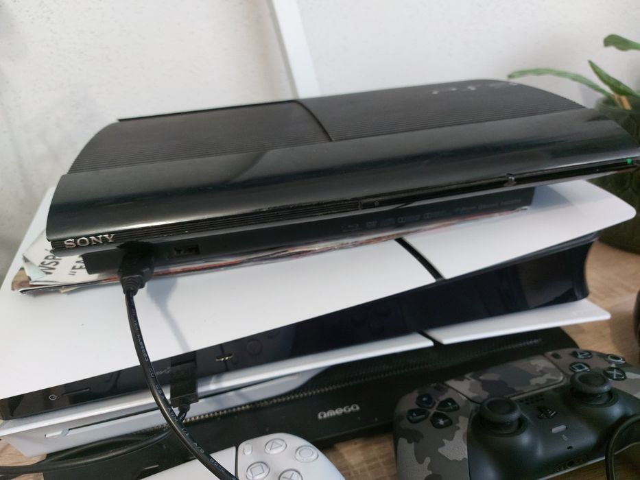 Sony PlayStation 3 najnowszy model wszystko sprawne