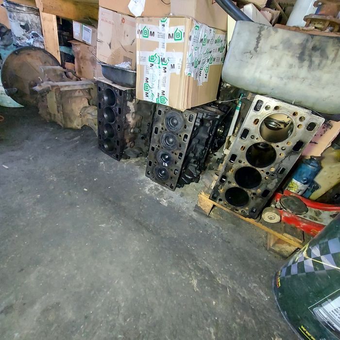 Шатуни Поршні Рено Мастер Трафік Лагуна Еспейс 2.0 2.3 2.2 2.5 3.0