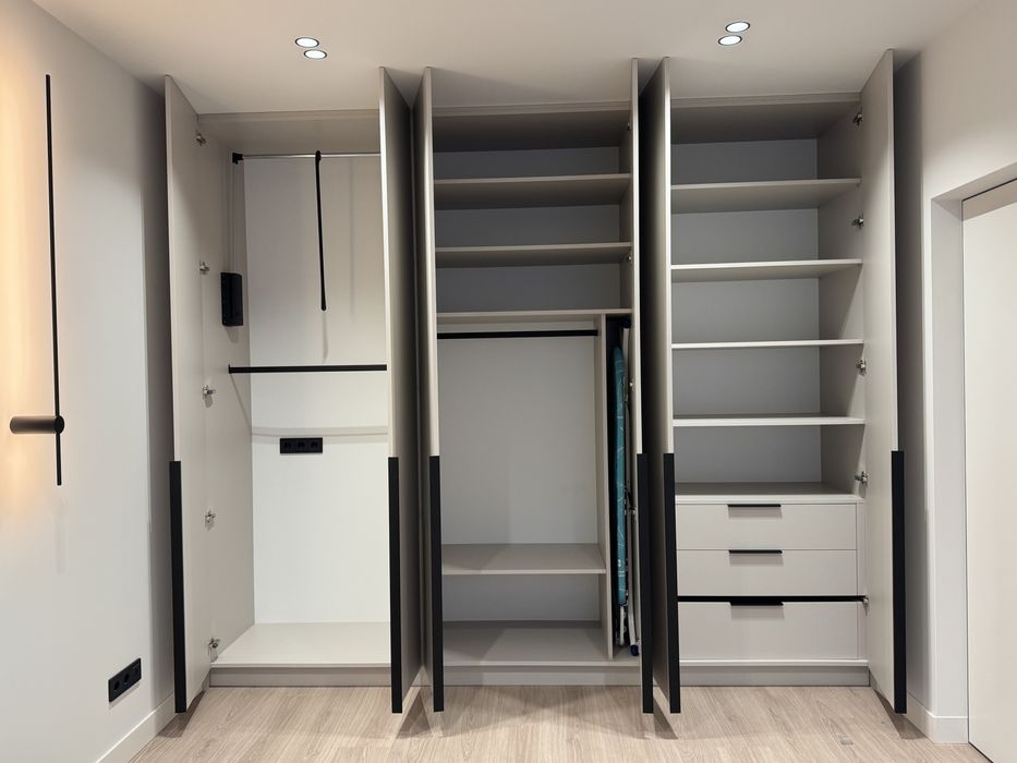 Оренда 2-кім. квартири 75 м.кв., в. Малоголосківська