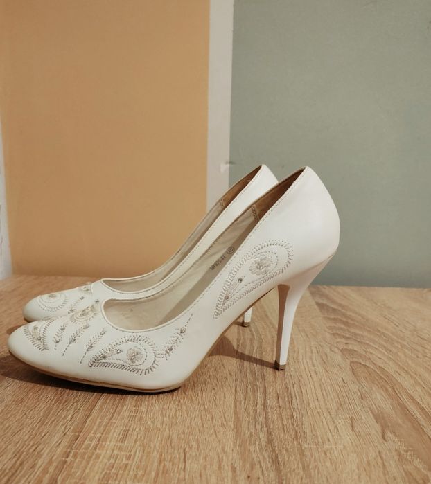 Туфли свадебные белые