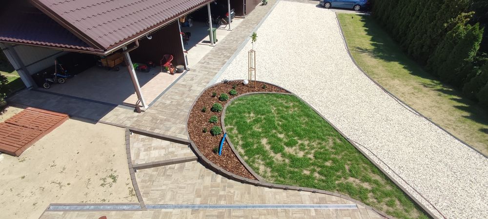 Układanie kostki brukowej Kostka brukowa Usługi brukarskie Brukarstwo