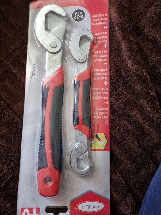 Универсальный ключ Snap & Grip