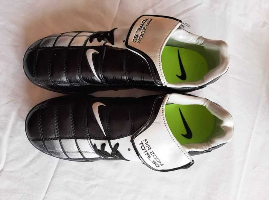 Nike total air zoom