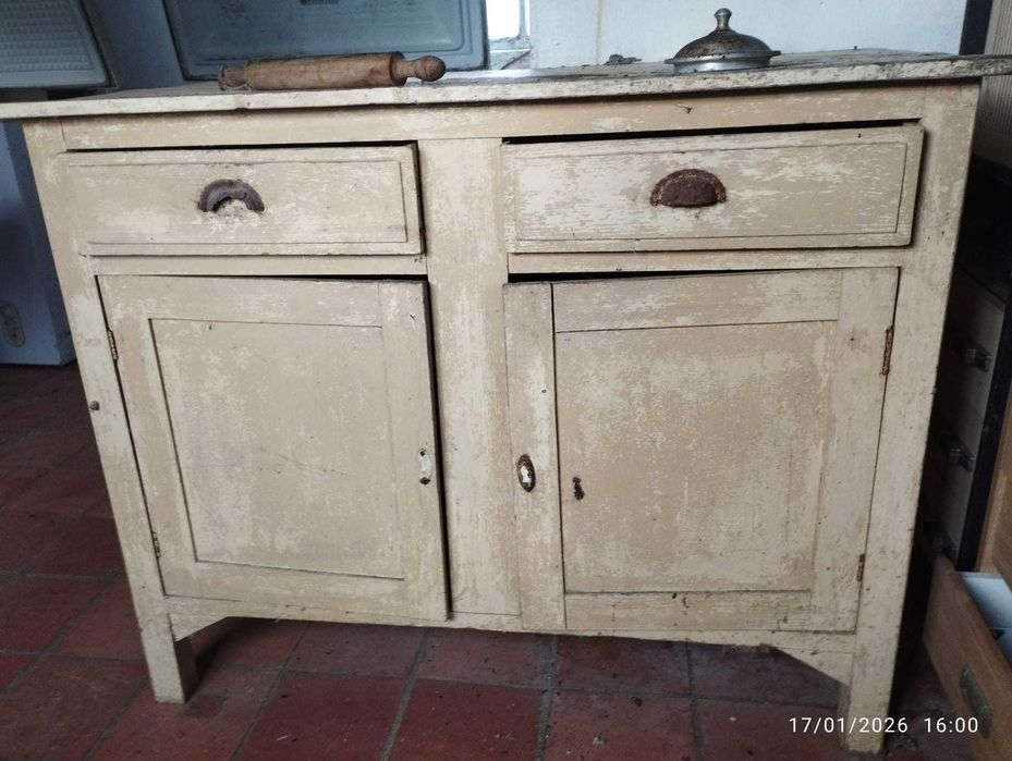 Cómodas várias para restauro ou uso próprio venda