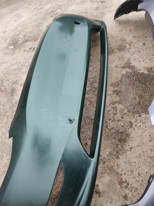 Передній бампер Tesla model Y