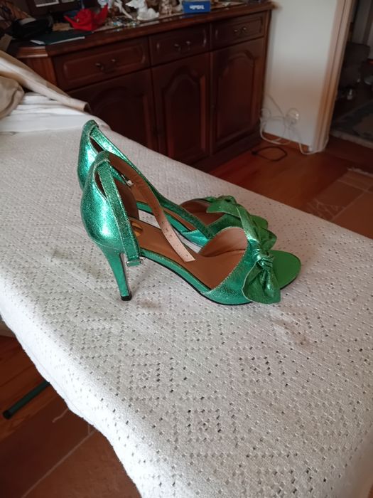 Nowe szpilki sprzedam