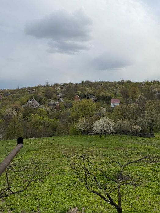 Продаж затишного будинку в м.Чернівці (вул. Вижницька)