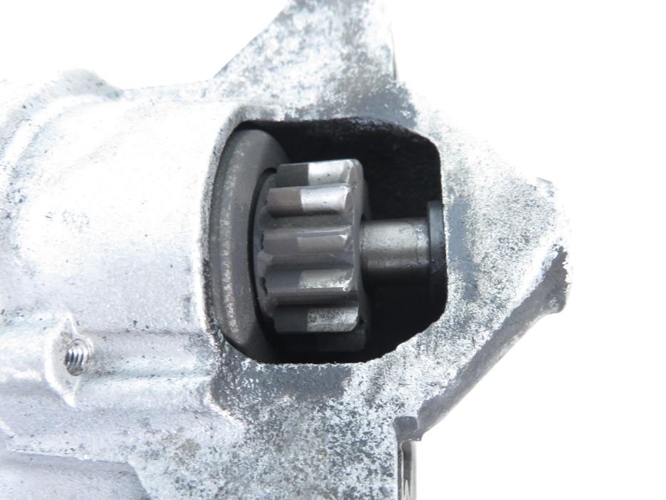 Rozrusznik Citroen C8 2.0 Hdi  - M000t20871