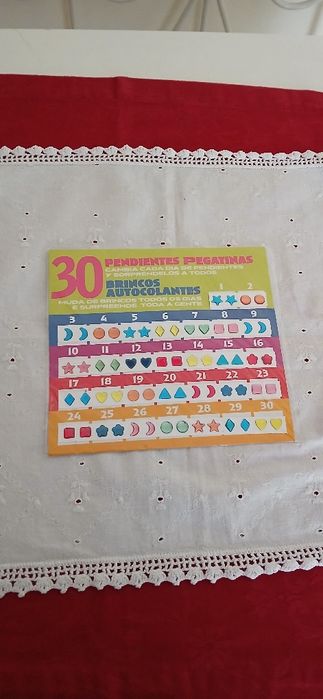 30 brincos autocolantes, novos