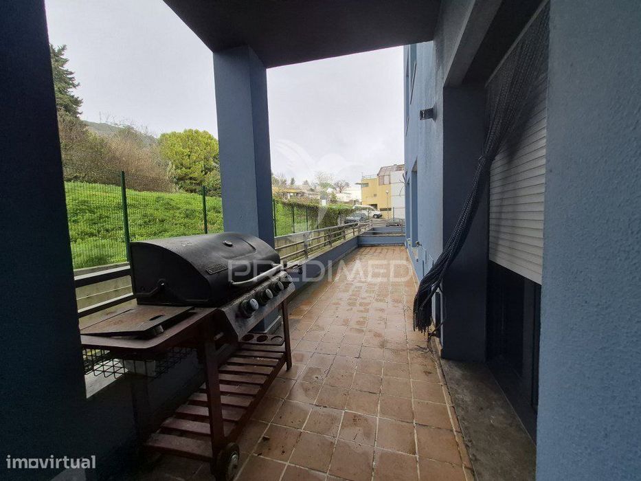 Apartamento T2 com elevadores no Centro de Vila Franca de Xira — Vila Franca de Xira, Lisboa