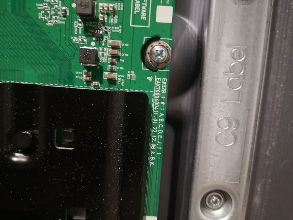 Części z rozbitego OLED55B39LA