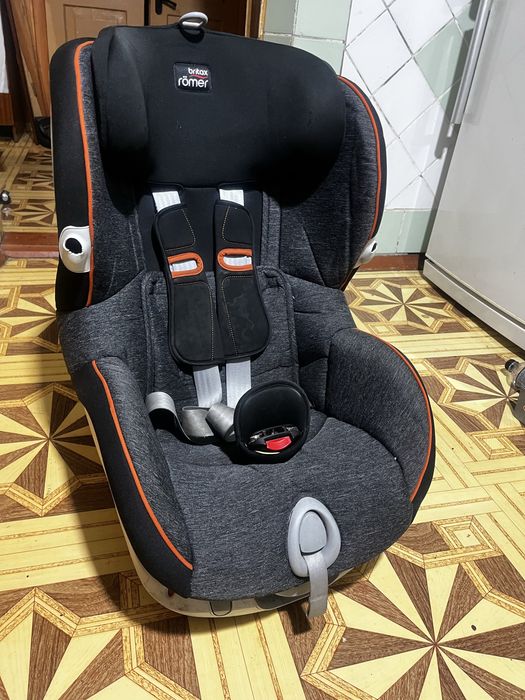 Автокрісло Britax Romer