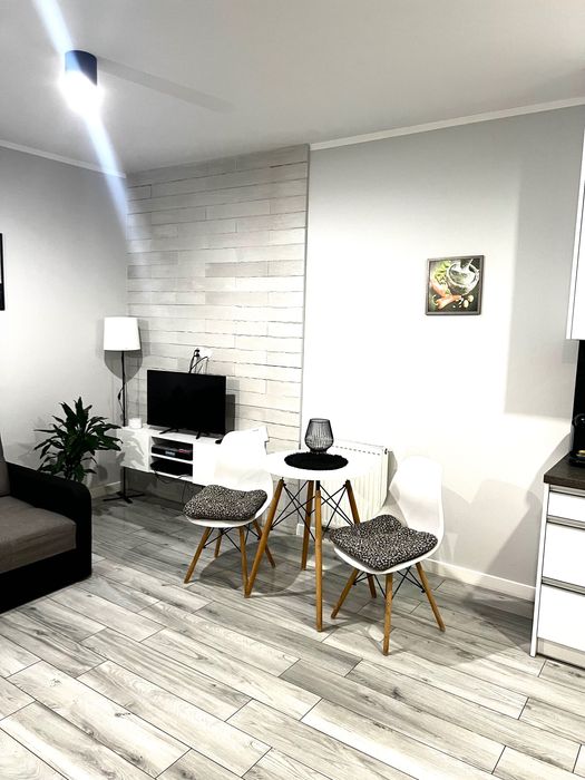 Nowoczesna kawalerka 30 m2 w Apartamentowcu - gotowa do wprowadzenia-