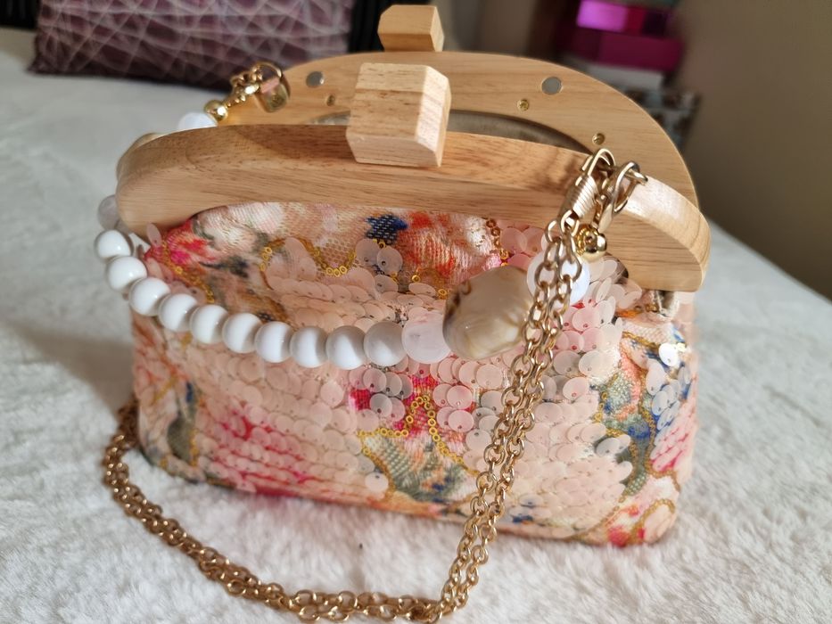 Clutch de lantejoulas