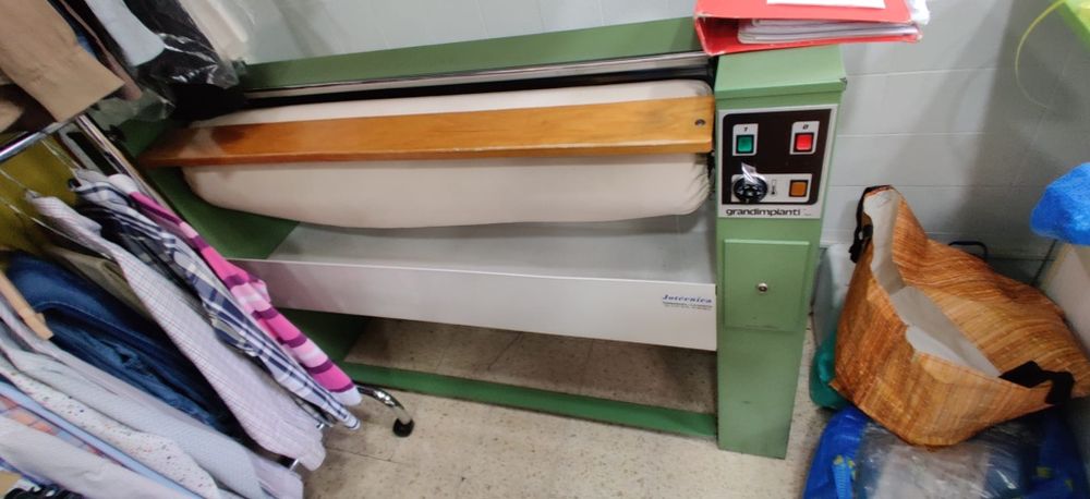 Cede se lavandaria em Odivelas