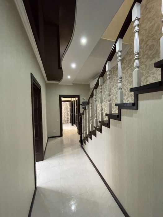 Продам дом на Таирова /Левитана