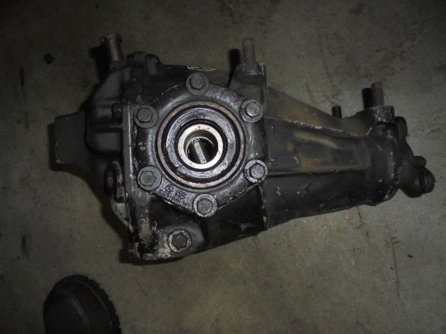 Diferencial trás MERCEDES-BENZ Três volumes (W123)