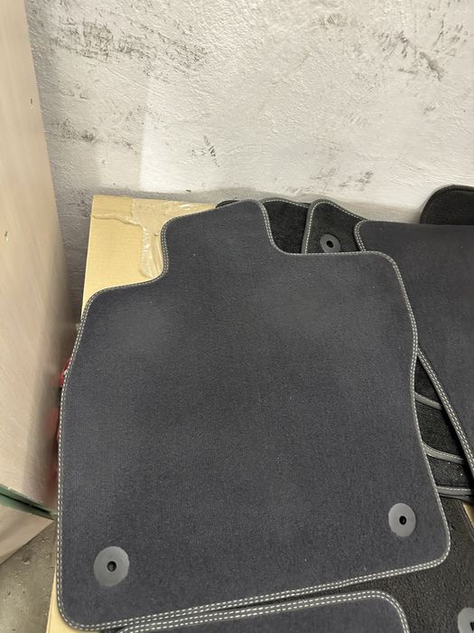 Коврики vw atreon,3g8863011A