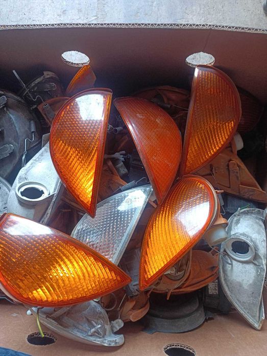 kierunkowskaz Seicento boczny Fiat lampa migacz