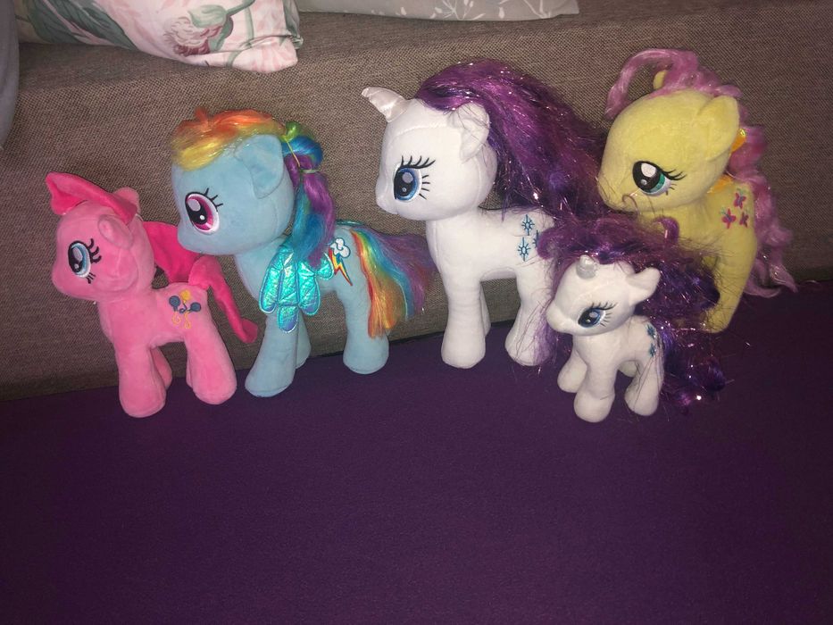 Kucyki PONY komplet
