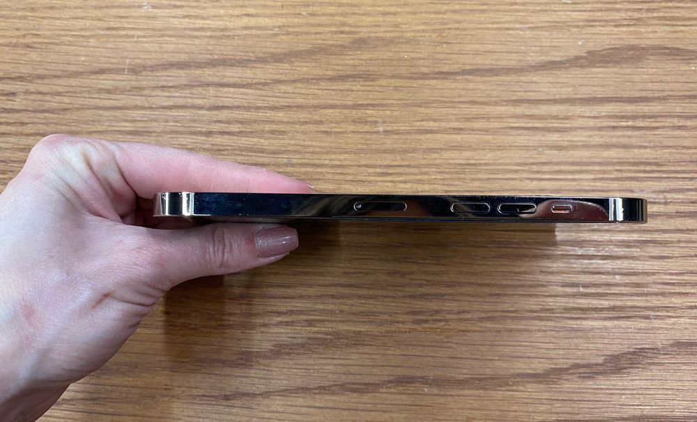 iPhone 14 Pro Max 128GB - Desbloqueado - Com garantia / Como novo / Com bateria a 100%