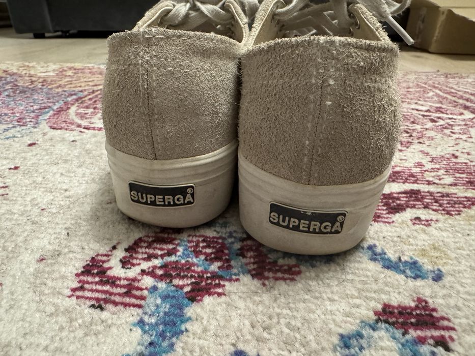 Сірі замшеві шкіряні кеди на платформі натуральна шкіра superga