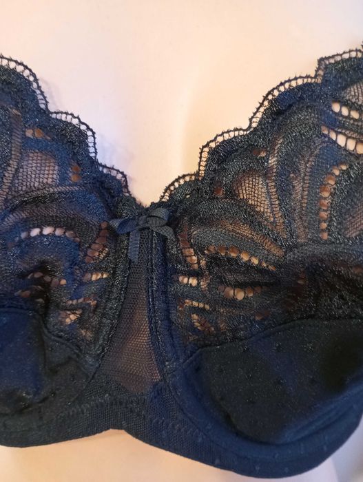 M&S Biustonosz minimizer Full Cup z fiszbinami rozm.85/D
