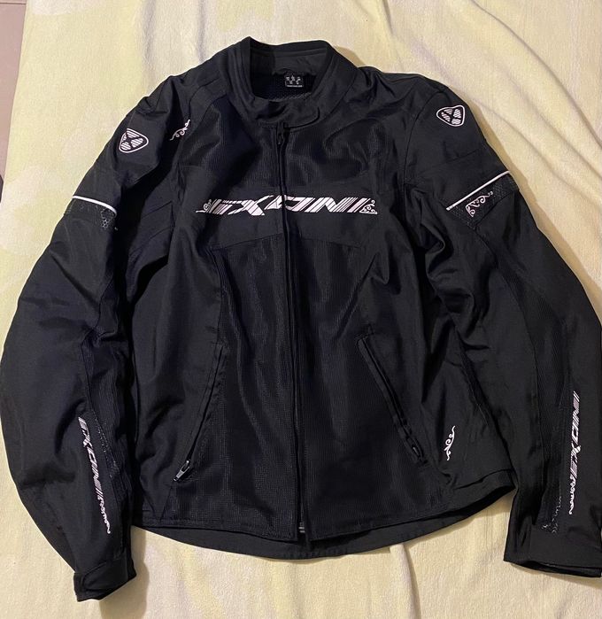 Promoção fim-de-Semana - Casaco senhora MOTARD 42