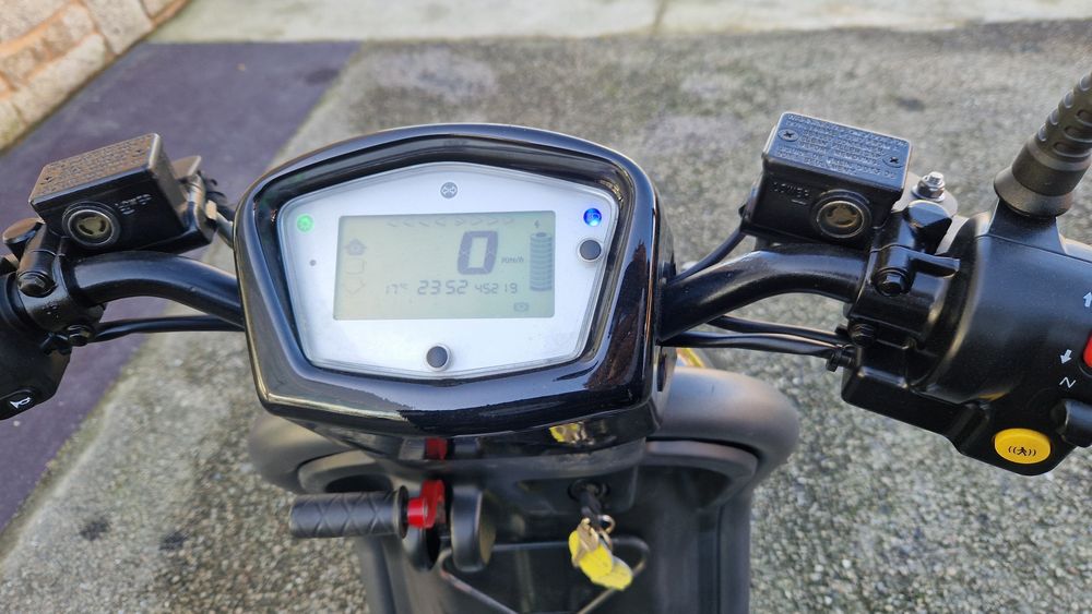 Mota 100%eléctrica automatic