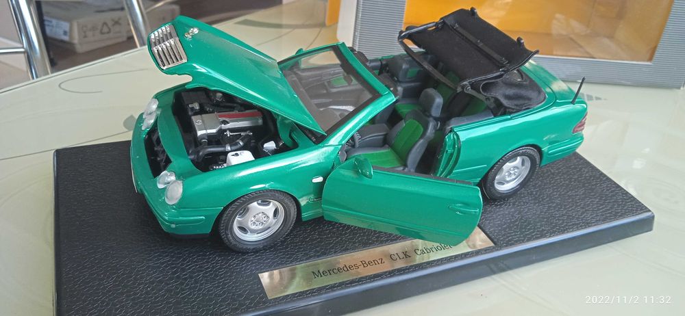 модель 1.18 Anson Mercedes Benz CLK