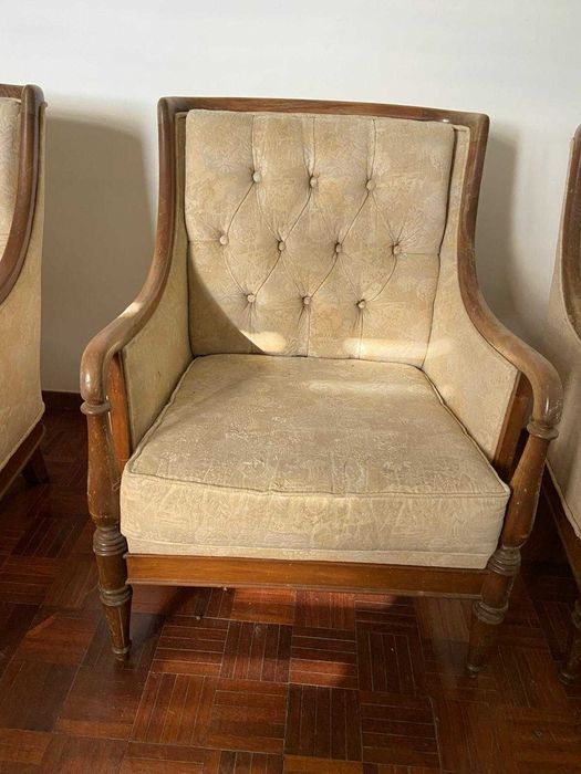 Sofá e 2 Cadeirões Vintage