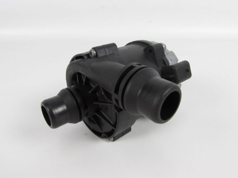 Bomba De Água Suplementar Bmw 5 Ref: 11518637952